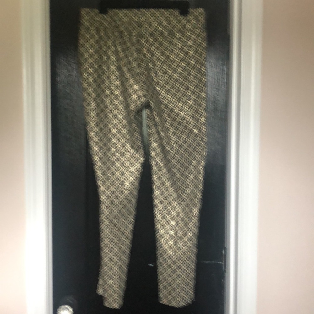 Joseph Ribkoff pull on pants size 12-